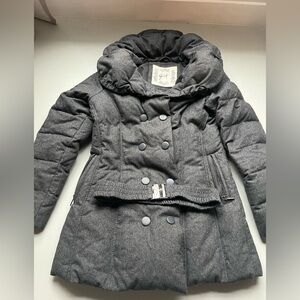 Extremely warm! Stylish grey puffer coat
